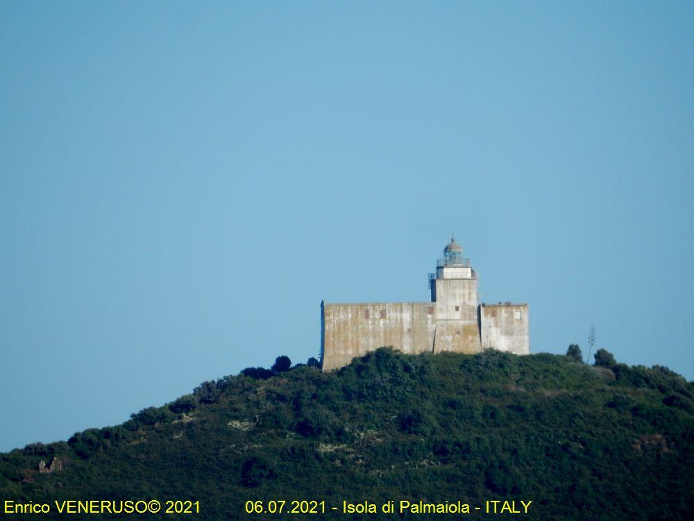 84 - Faro di Palmaiola - Lighthouse of Palmaiola Island.jpg